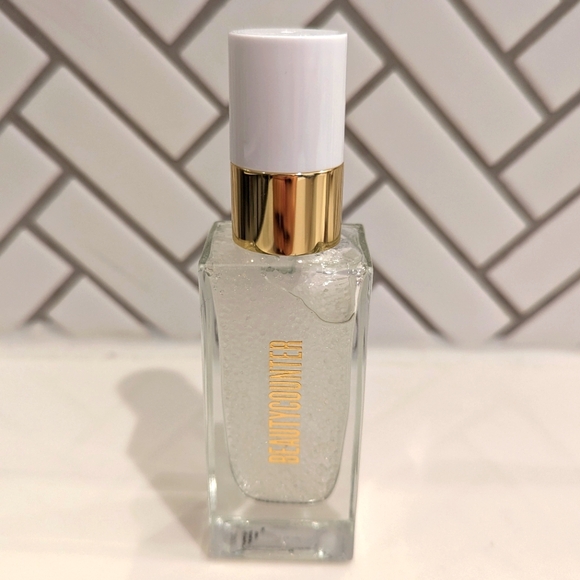beautycounter Other - Beautycounter Glow First Priming Serum